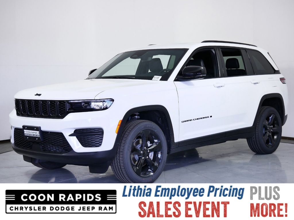 2024 Jeep Grand Cherokee Altitude -
                  Coon Rapids, MN