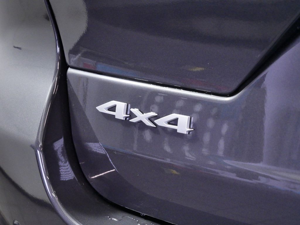 Thumbnail: 2025 Jeep Grand Cherokee - 14