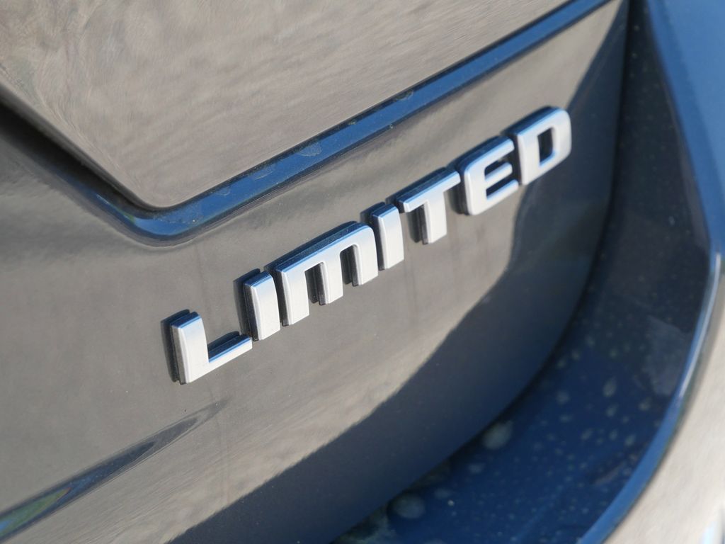 Thumbnail: 2025 Jeep Grand Cherokee - 18