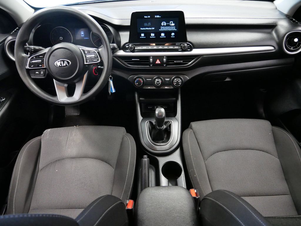 Thumbnail: 2021 Kia Forte - 14