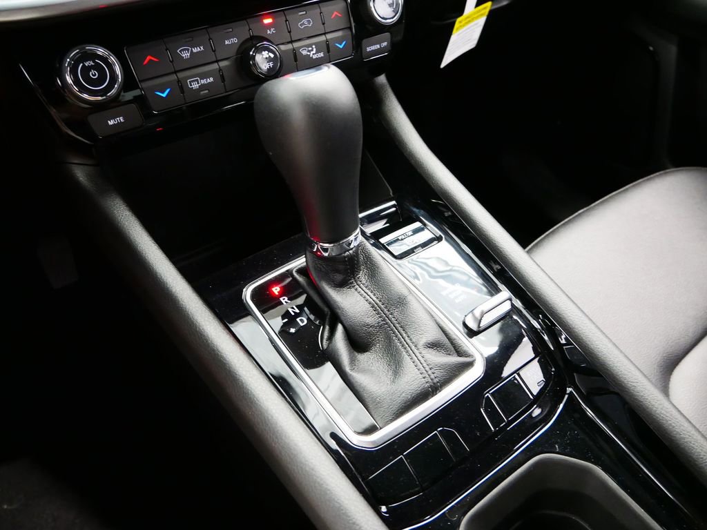 Thumbnail: 2025 Jeep Compass - 38