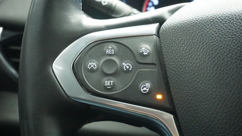 Thumbnail: 2023 Chevrolet Traverse - 37