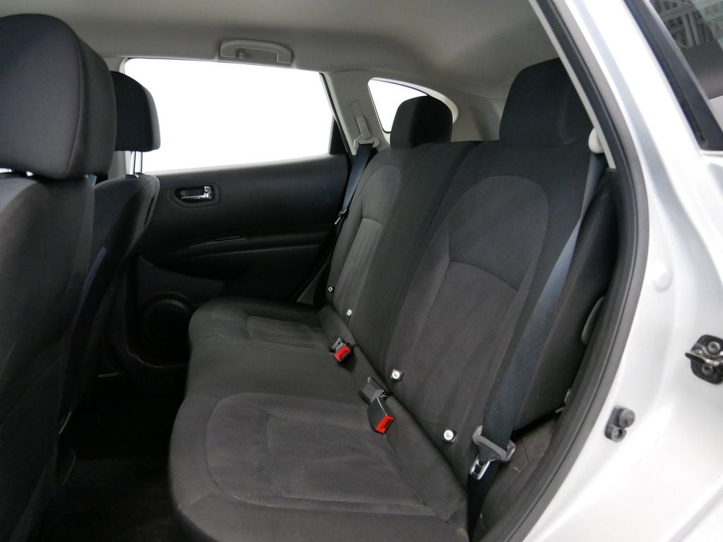 Thumbnail: 2014 Nissan Rogue - 6