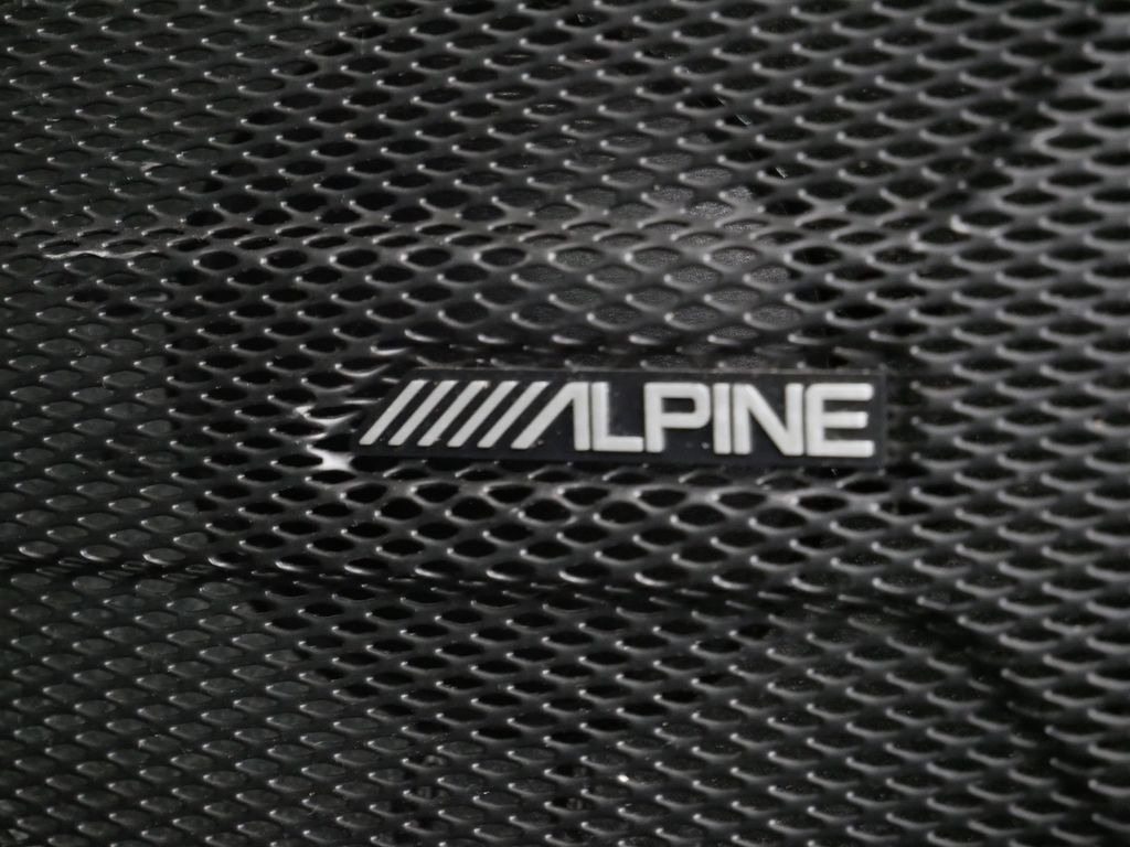 Thumbnail: 2022 Jeep Wrangler - 14