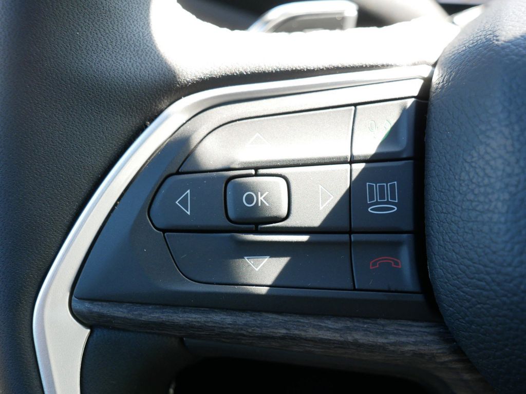 2025 Jeep Grand Cherokee L Limited Edition 40