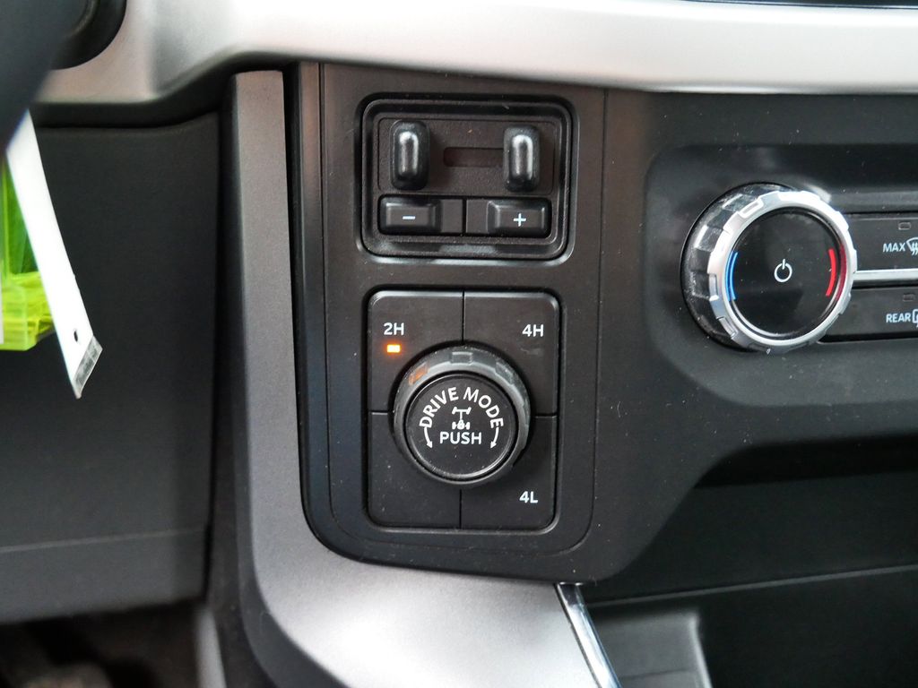 Thumbnail: 2022 Ford F-150 - 33