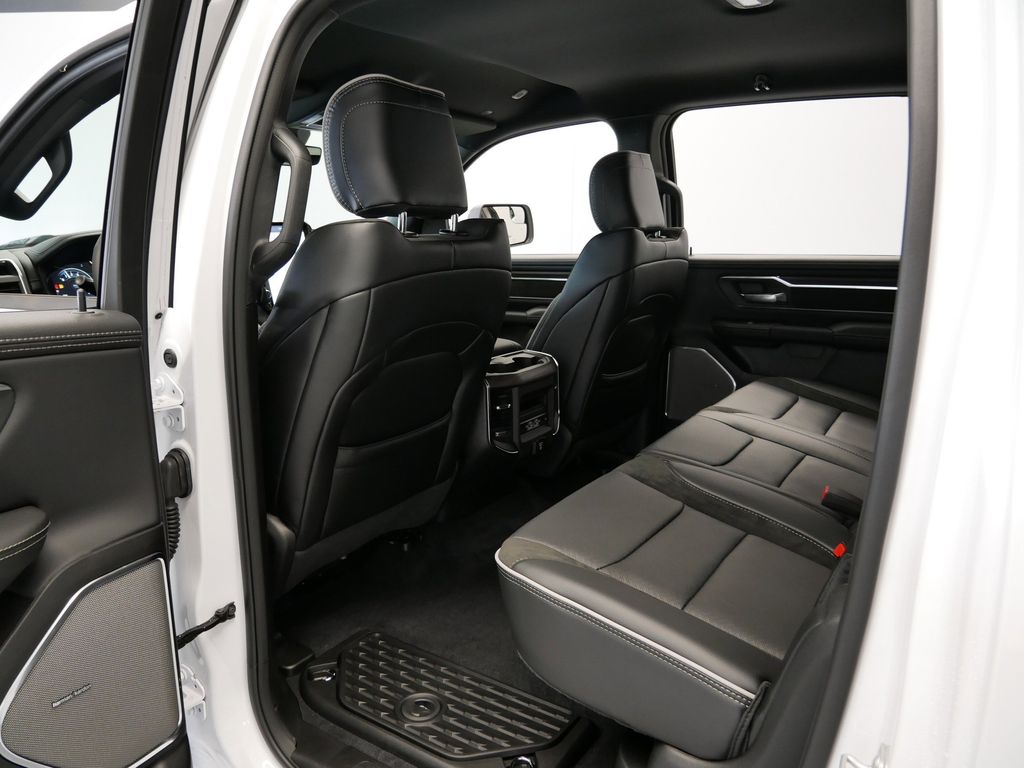 Thumbnail: 2026 RAM 1500 - 10