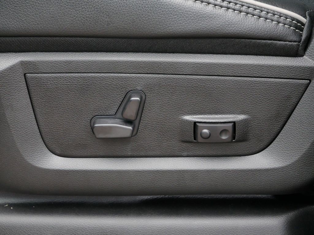 Thumbnail: 2026 RAM 2500 - 7