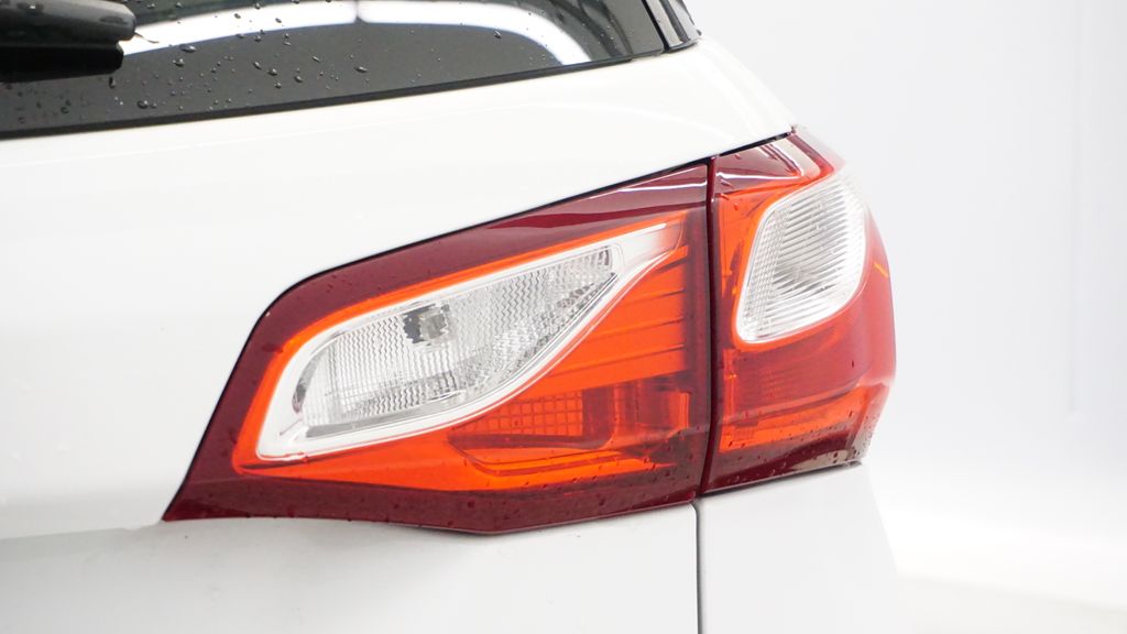 Thumbnail: 2020 Chevrolet Equinox - 14