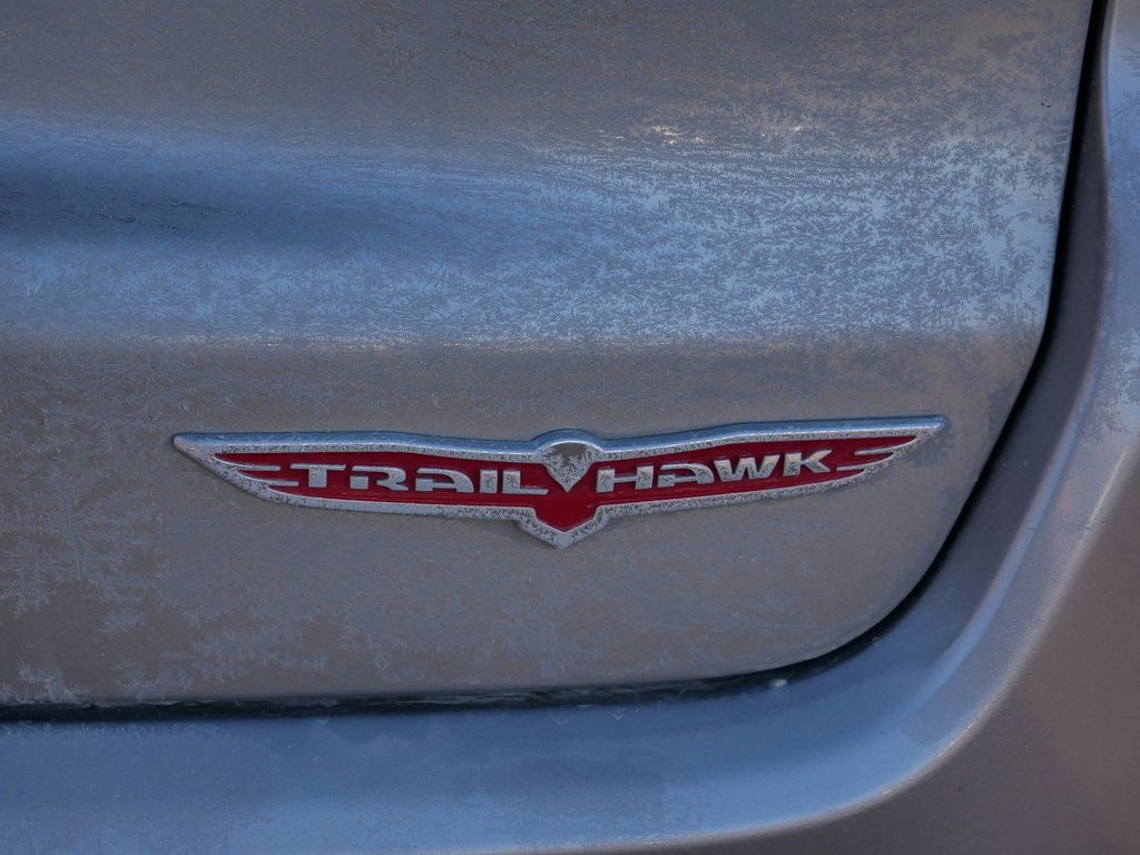 Thumbnail: 2020 Jeep Compass - 20