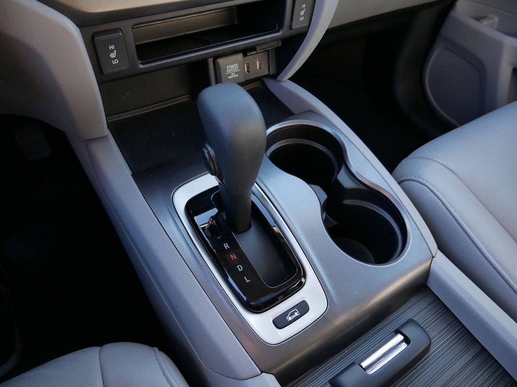 Thumbnail: 2018 Honda Pilot - 37