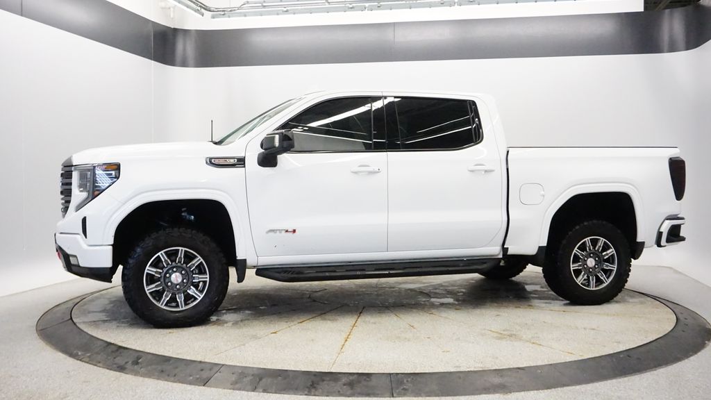 Thumbnail: 2024 GMC Sierra 1500 - 2