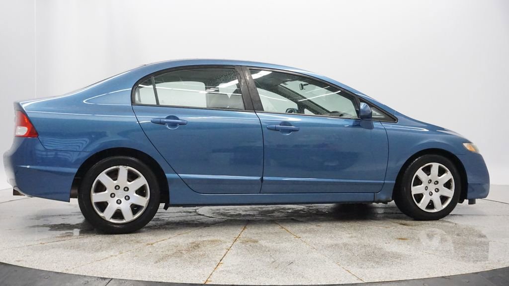 Thumbnail: 2010 Honda Civic - 12
