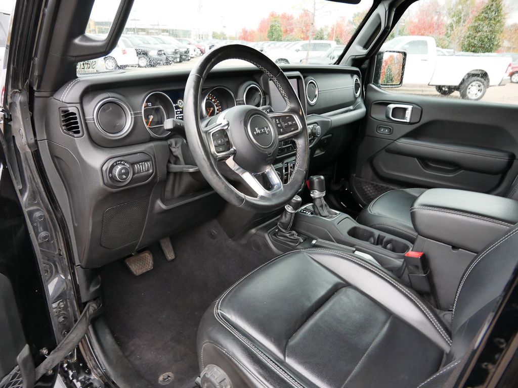 Thumbnail: 2021 Jeep Gladiator - 32