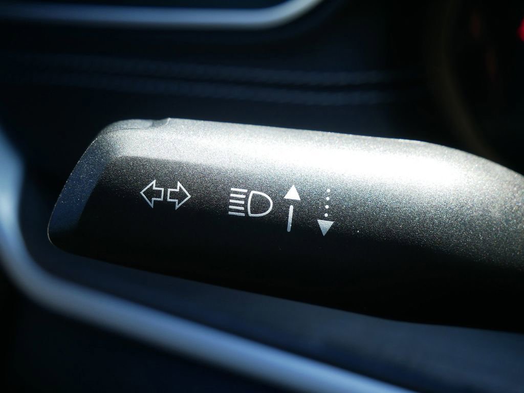 Thumbnail: 2025 Jeep Grand Cherokee L - 38