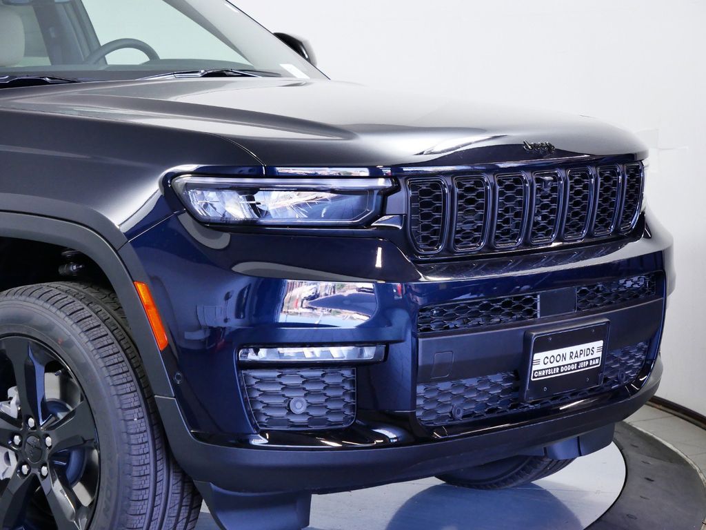 2025 Jeep Grand Cherokee L Limited Edition 3