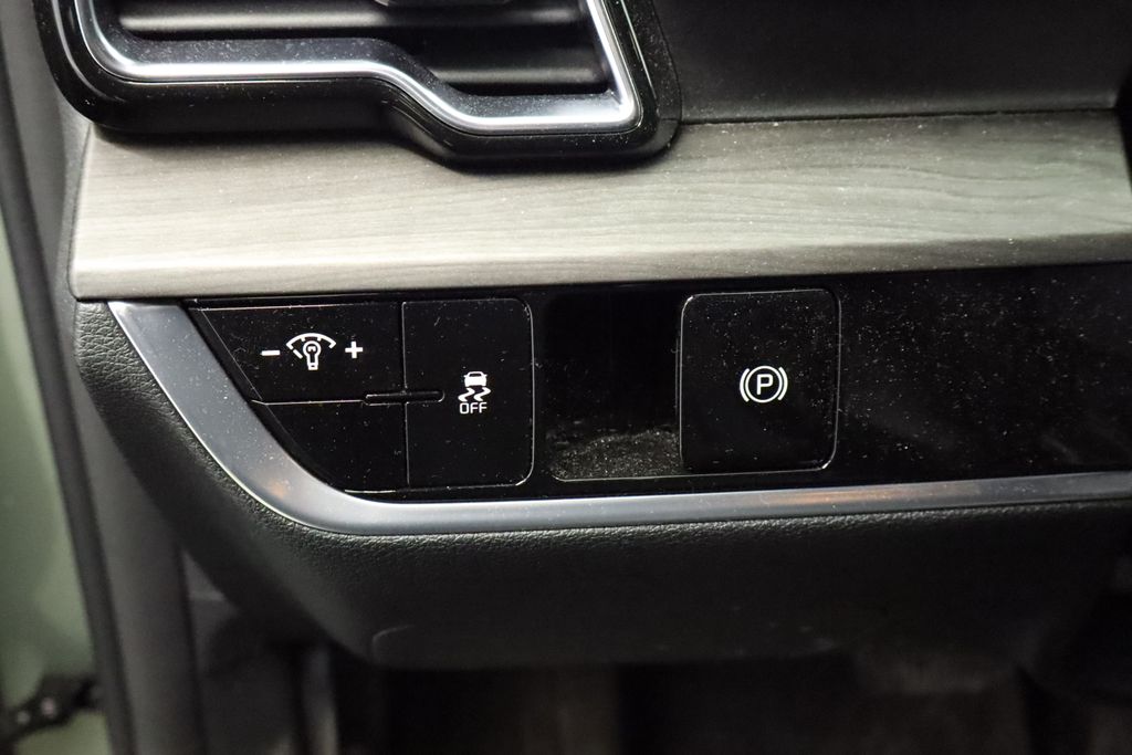 Thumbnail: 2023 Kia Sportage - 30