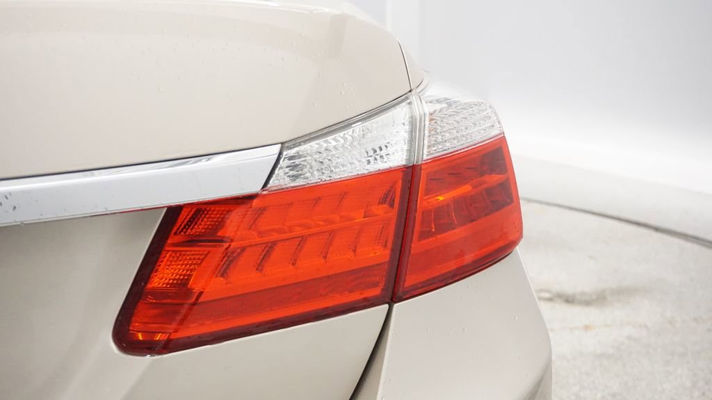 Thumbnail: 2014 Honda Accord - 19