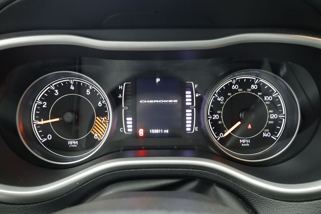 Thumbnail: 2014 Jeep Cherokee - 27