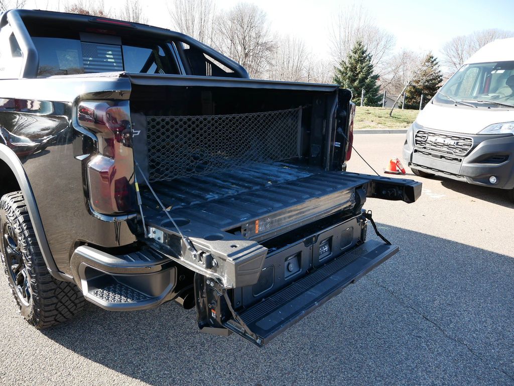 Thumbnail: 2022 Chevrolet Silverado 1500 - 15