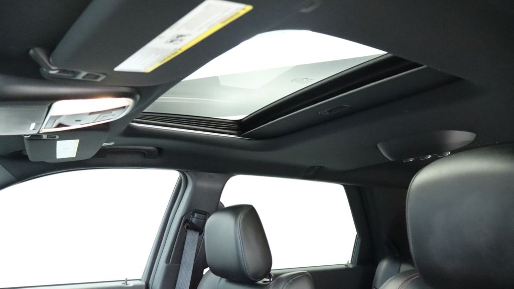 Thumbnail: 2022 Dodge Durango - 47