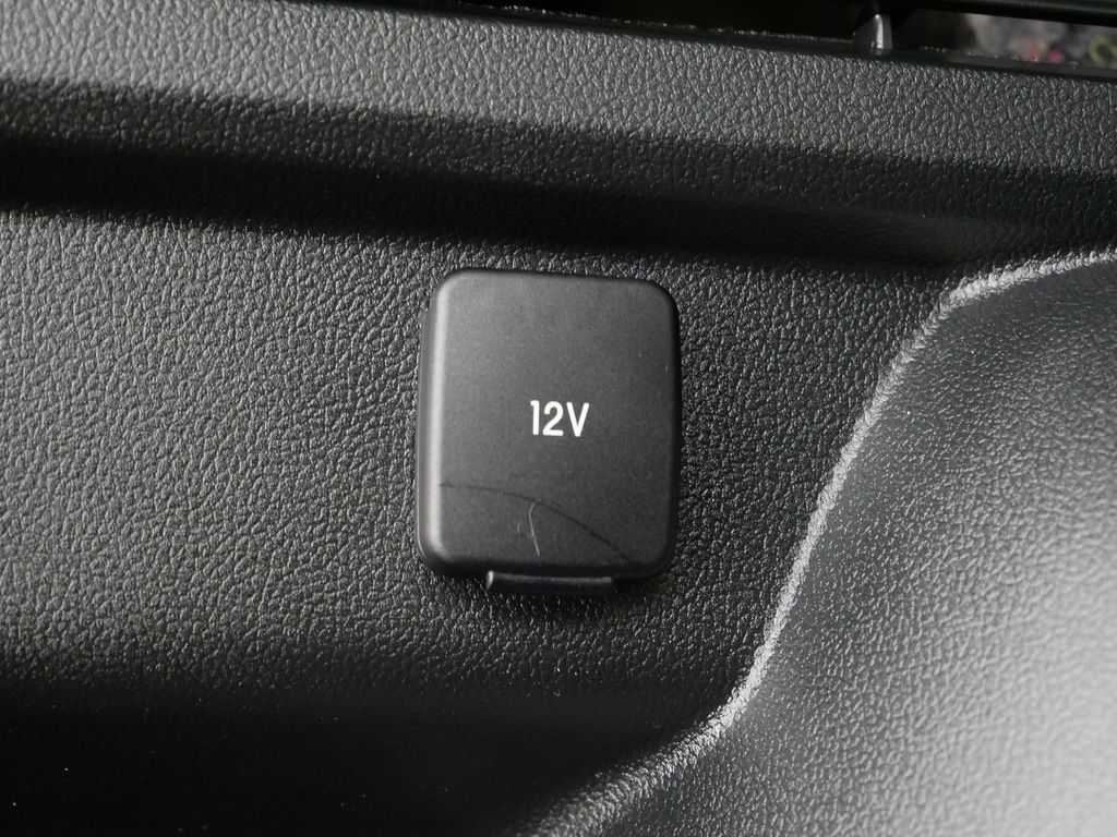 Thumbnail: 2021 Ford Escape - 13