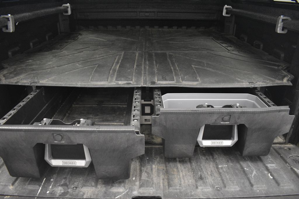 Thumbnail: 2022 Chevrolet Silverado 1500 - 29