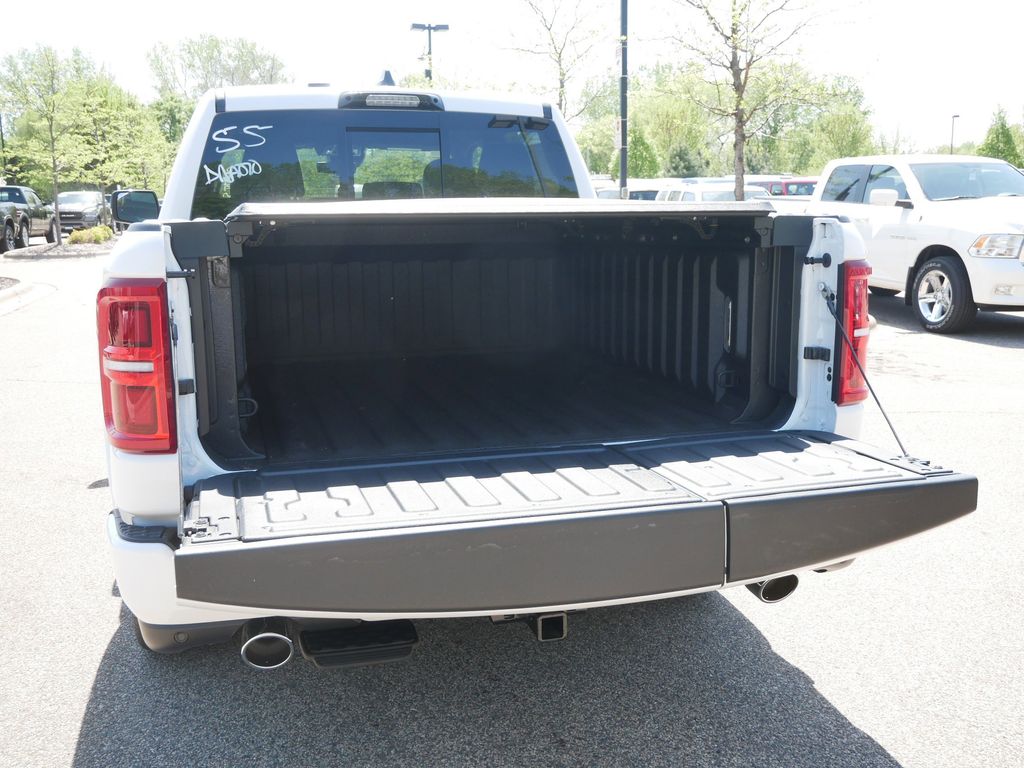 Thumbnail: 2025 RAM 1500 - 20