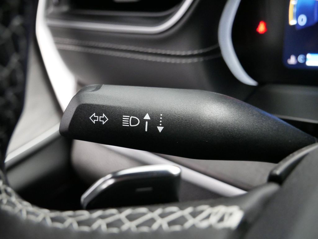 Thumbnail: 2025 Jeep Grand Cherokee - 26