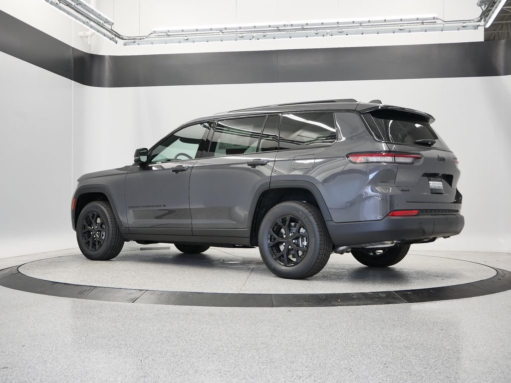 Thumbnail: 2025 Jeep Grand Cherokee L - 45