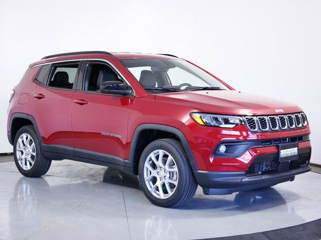 2024 Jeep Compass Latitude 2