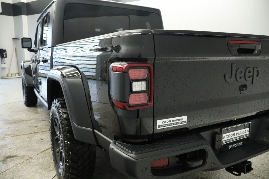 Thumbnail: 2026 Jeep Gladiator - 19