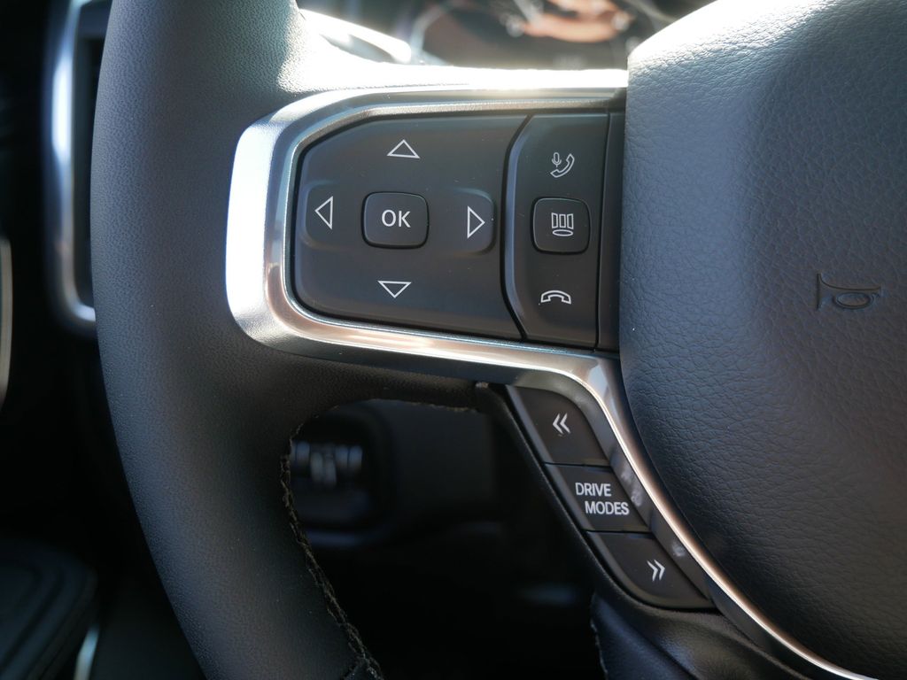 Thumbnail: 2025 RAM 1500 - 47