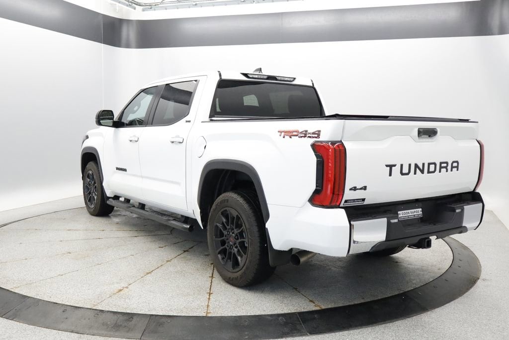 Thumbnail: 2024 Toyota Tundra - 3