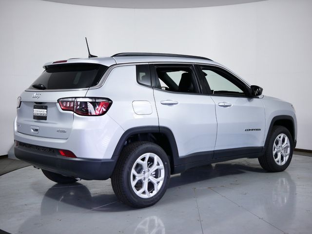 Thumbnail: 2024 Jeep Compass - 10