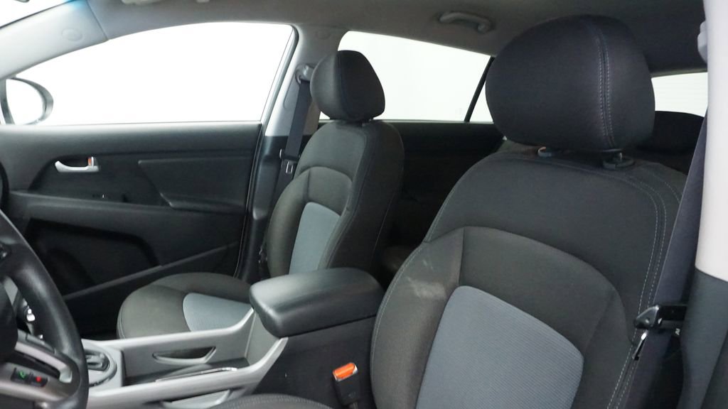 Thumbnail: 2016 Kia Sportage - 24