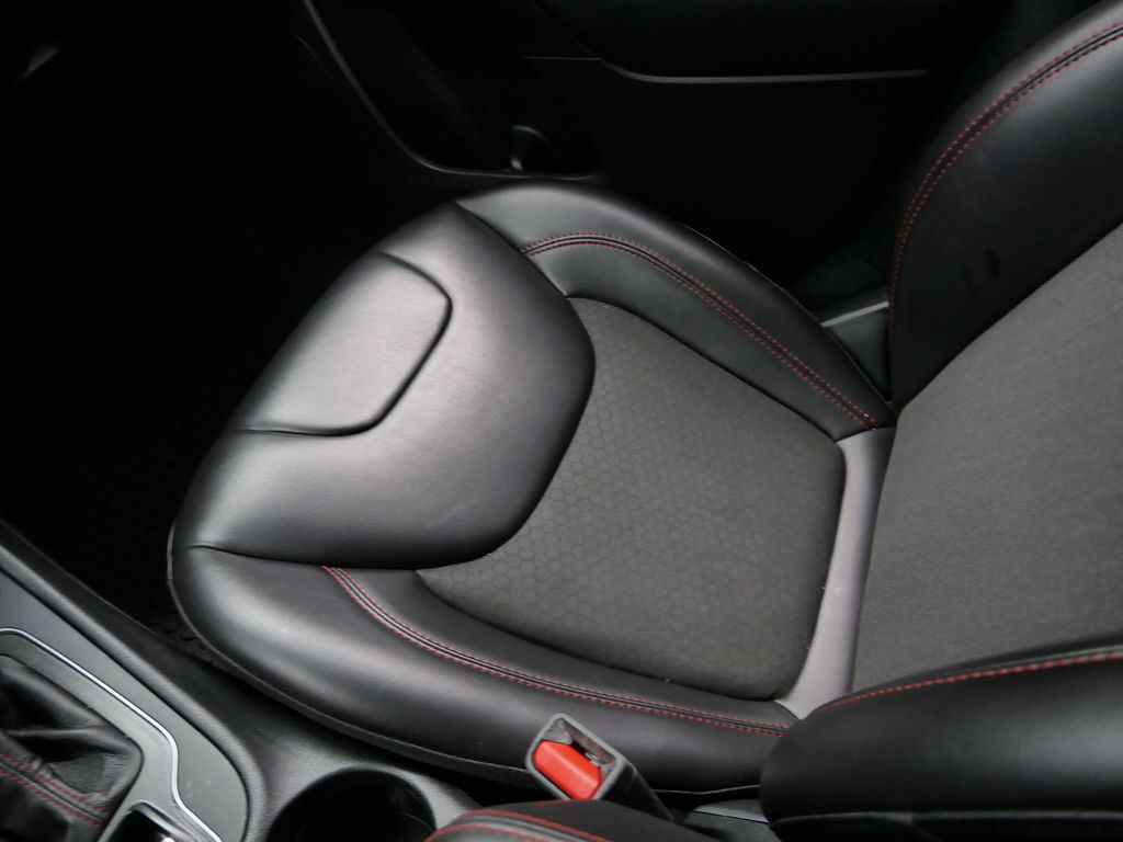 Thumbnail: 2022 Jeep Cherokee - 44