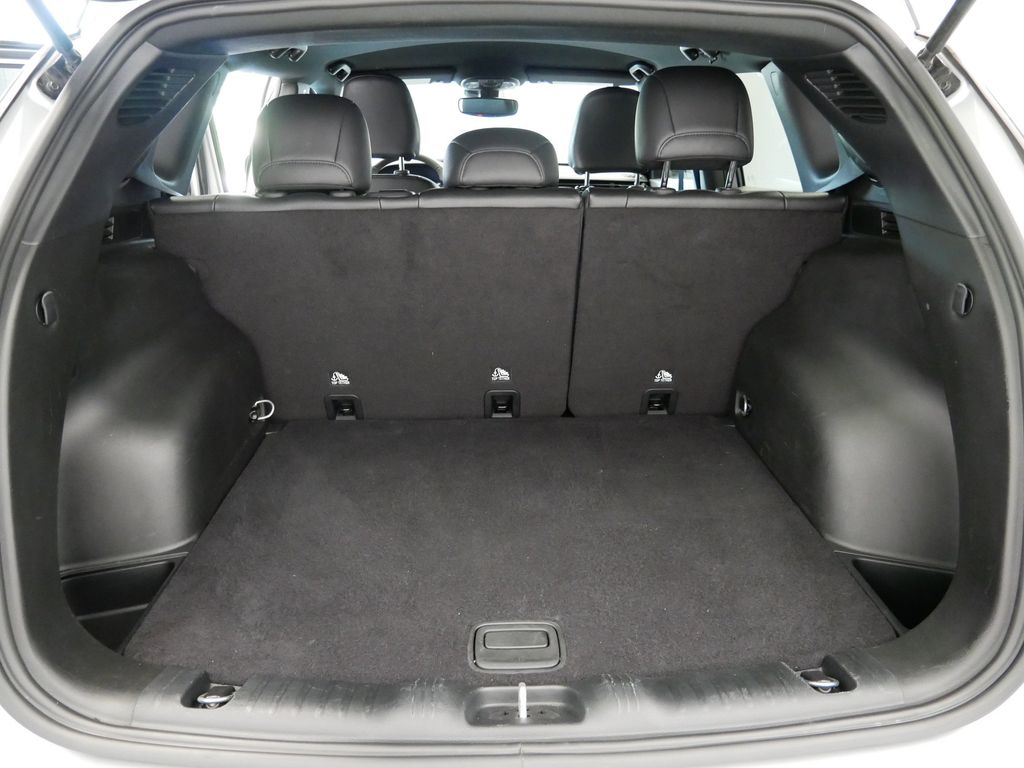 Thumbnail: 2024 Jeep Compass - 9