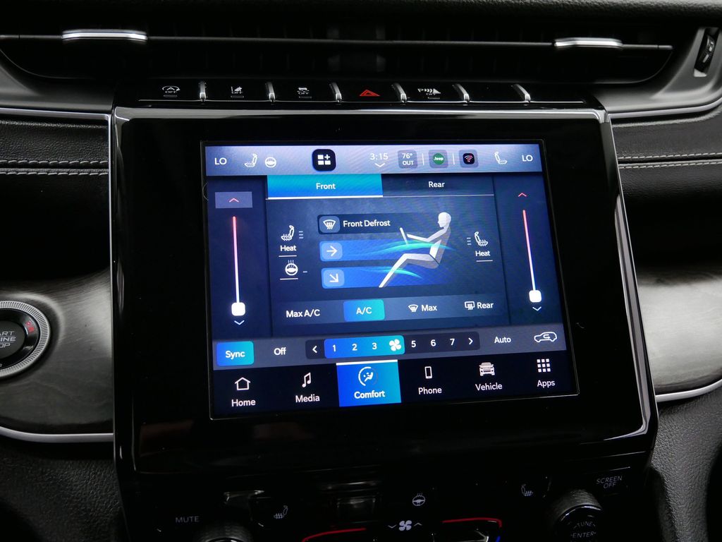 Thumbnail: 2022 Jeep Grand Cherokee L - 33