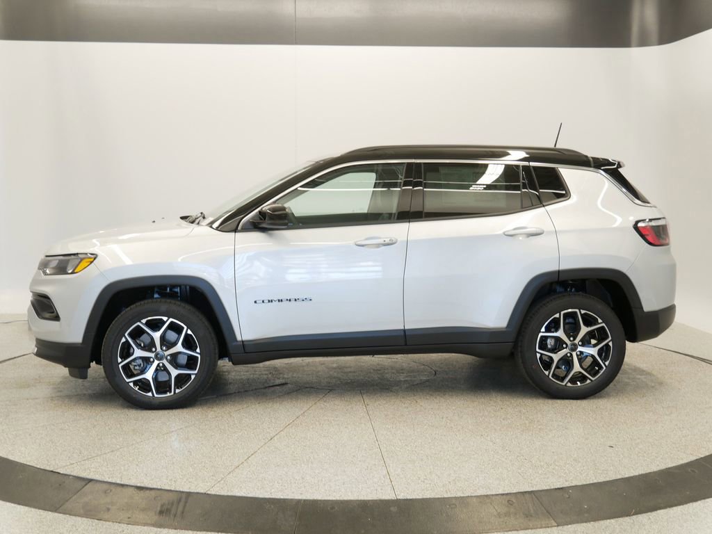 Thumbnail: 2025 Jeep Compass - 17