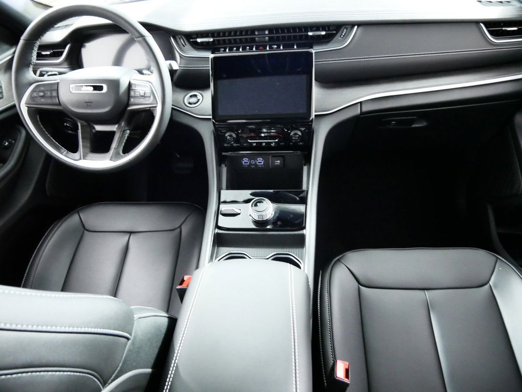 Thumbnail: 2025 Jeep Grand Cherokee L - 6