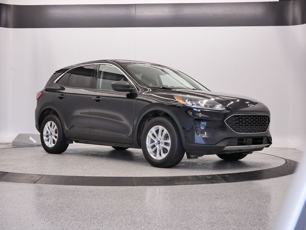 Thumbnail: 2022 Ford Escape - 10
