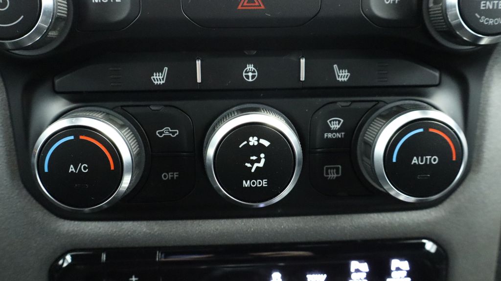 Thumbnail: 2023 RAM 1500 - 45