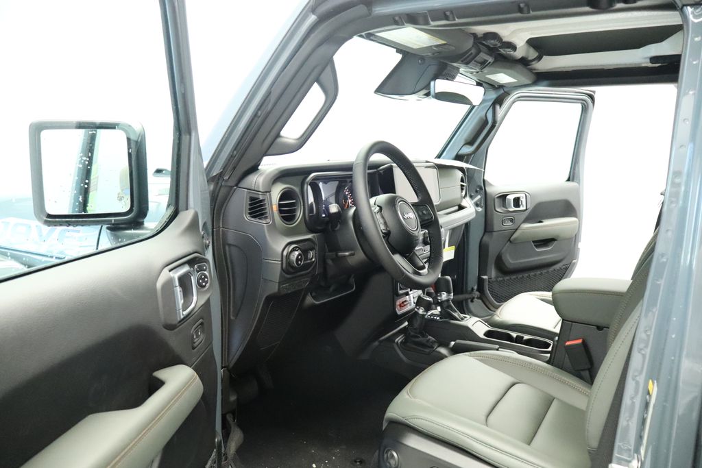 Thumbnail: 2026 Jeep Gladiator - 26