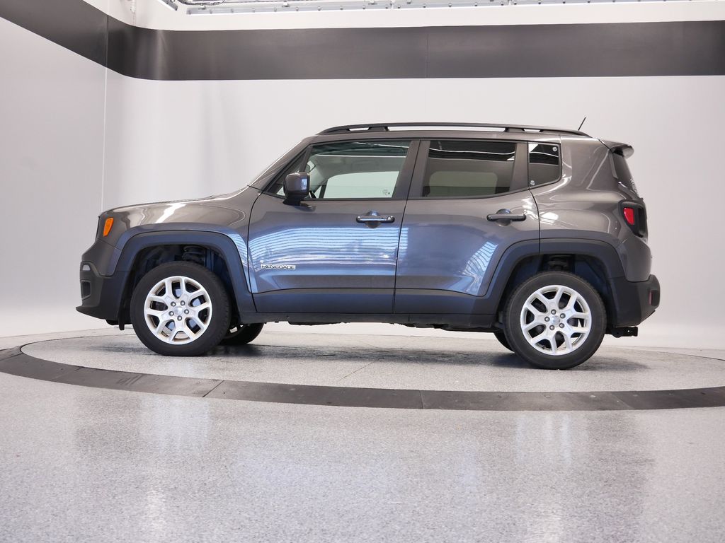 Thumbnail: 2017 Jeep Renegade - 2