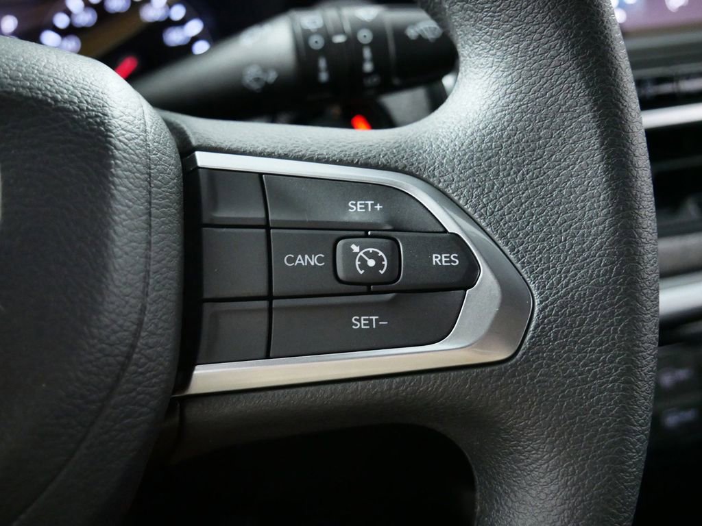 Thumbnail: 2024 Jeep Compass - 40