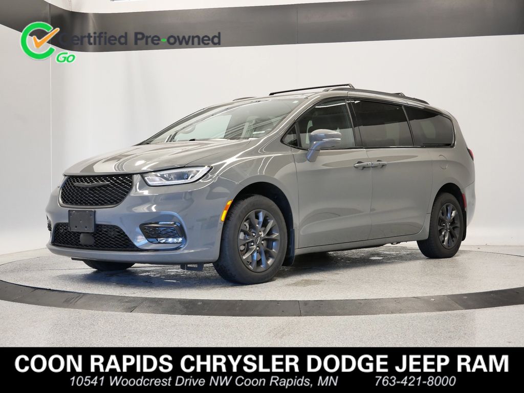 Thumbnail: 2021 Chrysler Pacifica - 1