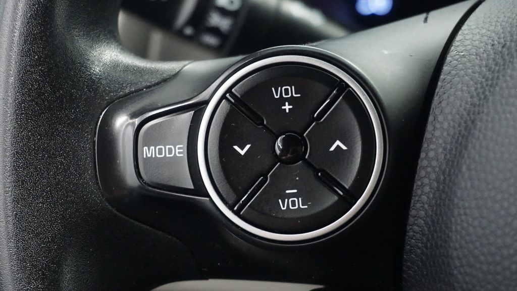 Thumbnail: 2018 Kia Soul - 48