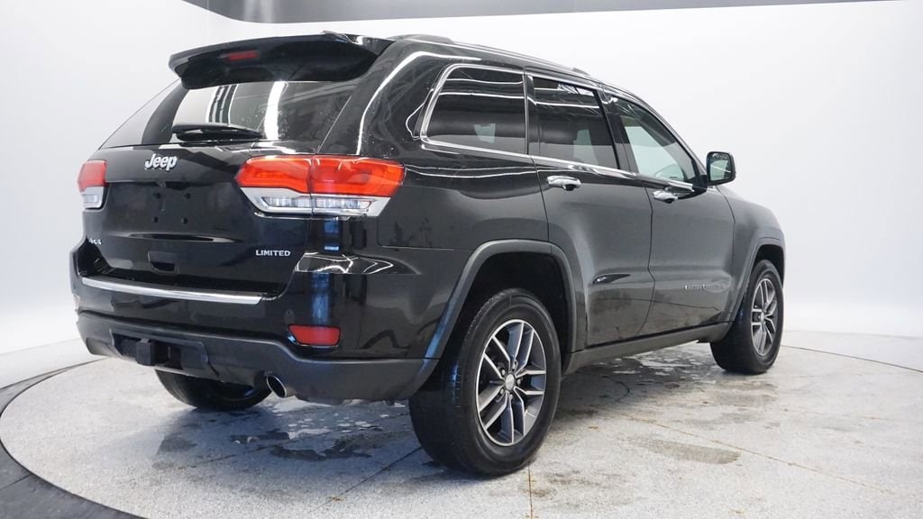 Thumbnail: 2017 Jeep Grand Cherokee - 6