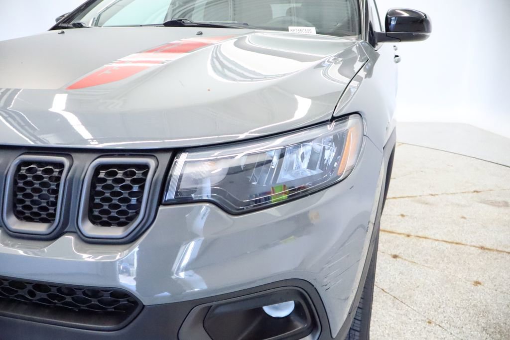Thumbnail: 2023 Jeep Compass - 10